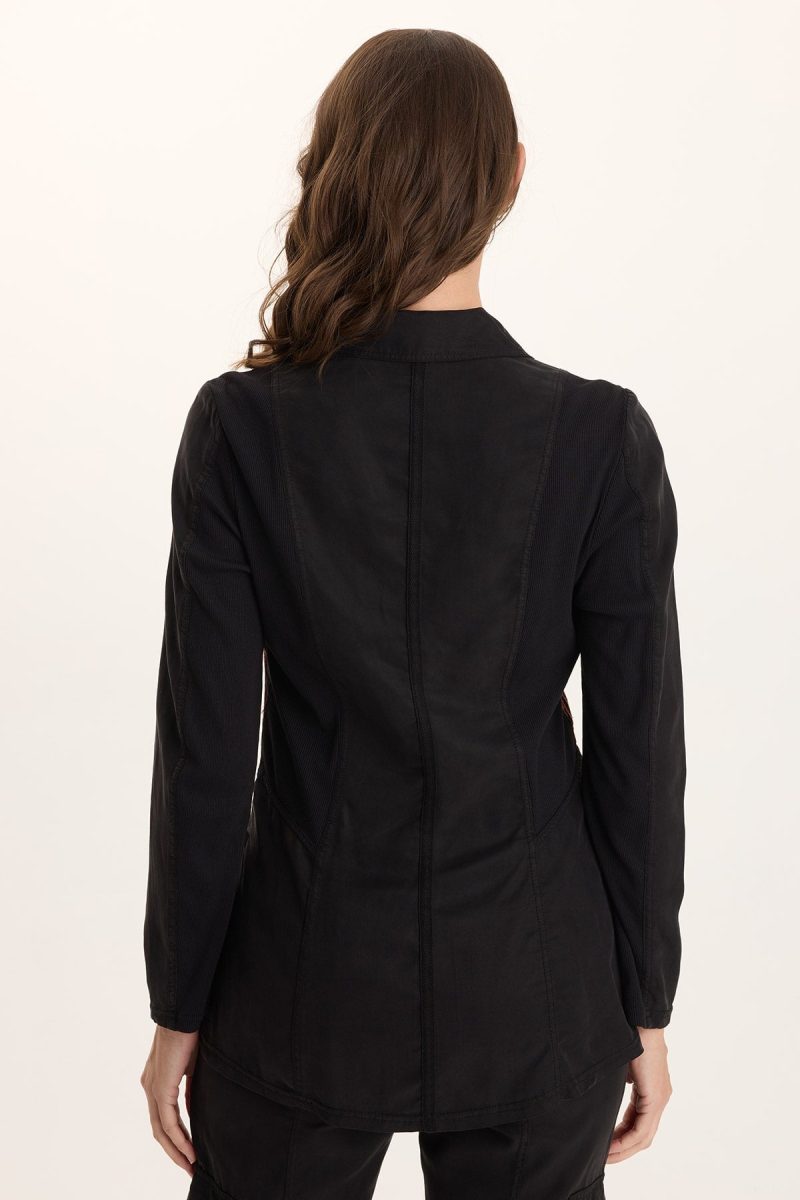 Danski Embroidered Soft Twill Blazer - Image 4